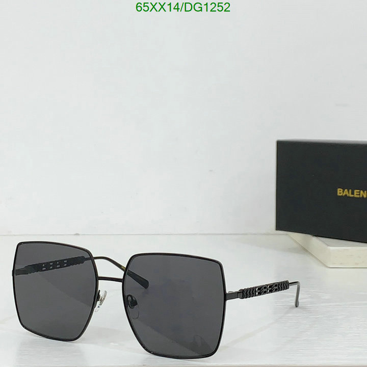 Glasses-Balenciaga Code: DG1252 $: 65USD