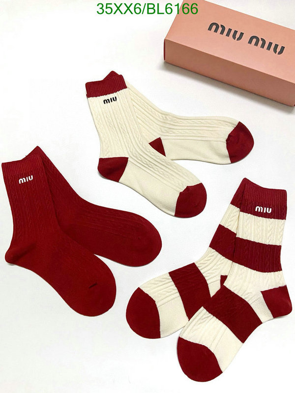 Sock-Miu Miu Code: BL6166 $: 35USD