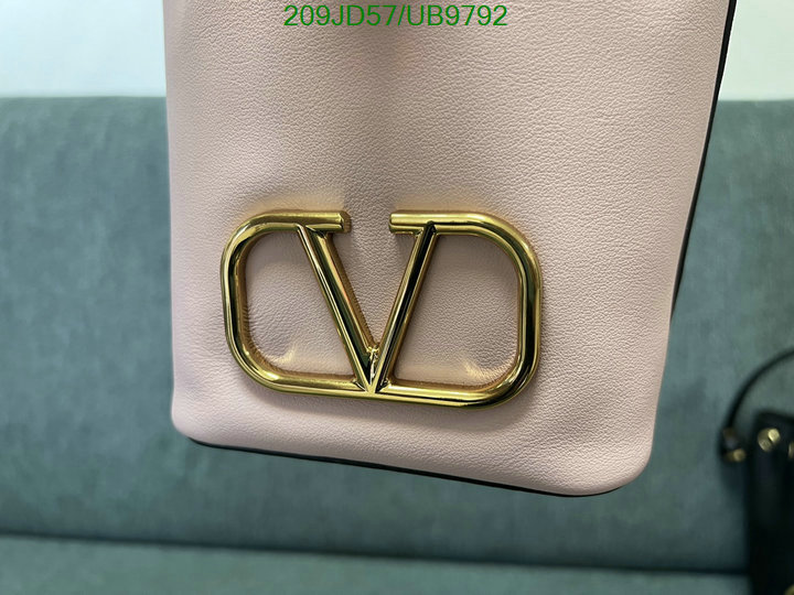Valentino Bag-(Mirror)-Diagonal- Code: UB9792 $: 209USD