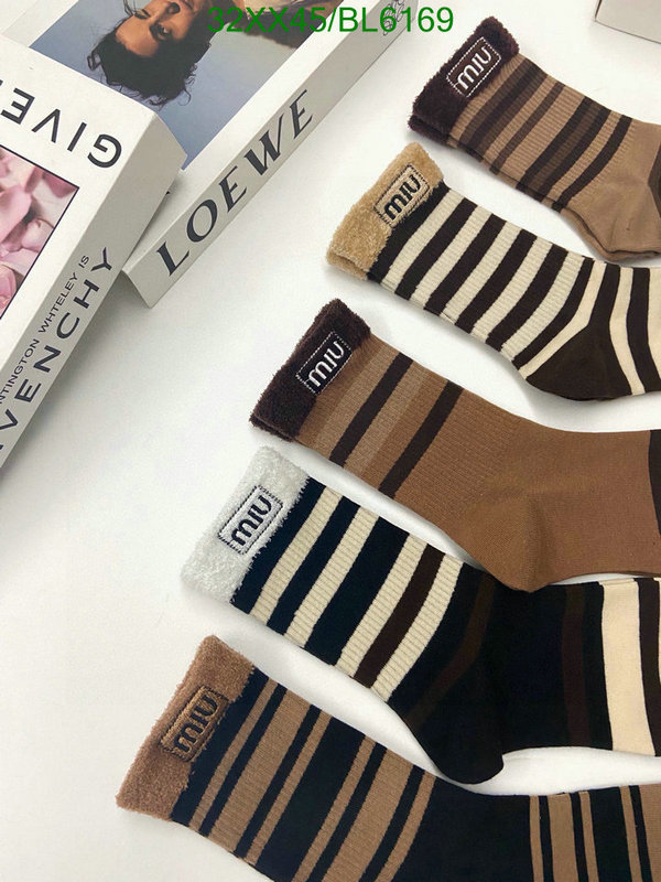 Sock-Miu Miu Code: BL6169 $: 32USD