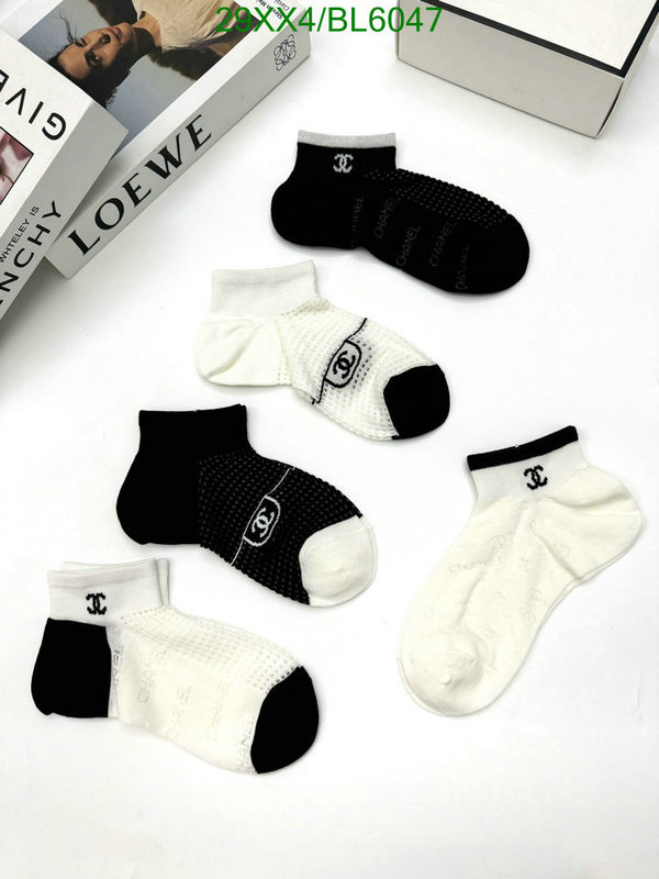 Sock-Chanel Code: BL6047 $: 29USD