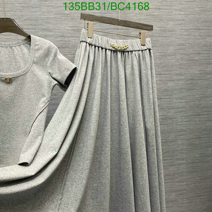 Clothing-Valentino Code: BC4168 $: 135USD