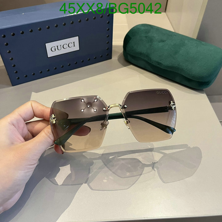 Glasses-Gucci Code: BG5042 $: 45USD