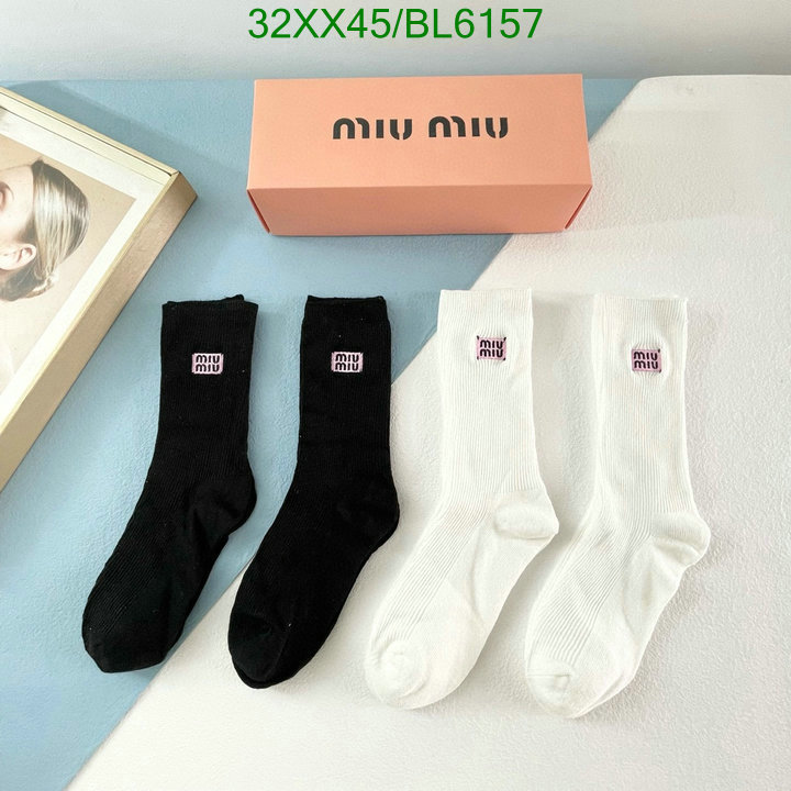 Sock-Miu Miu Code: BL6157 $: 32USD