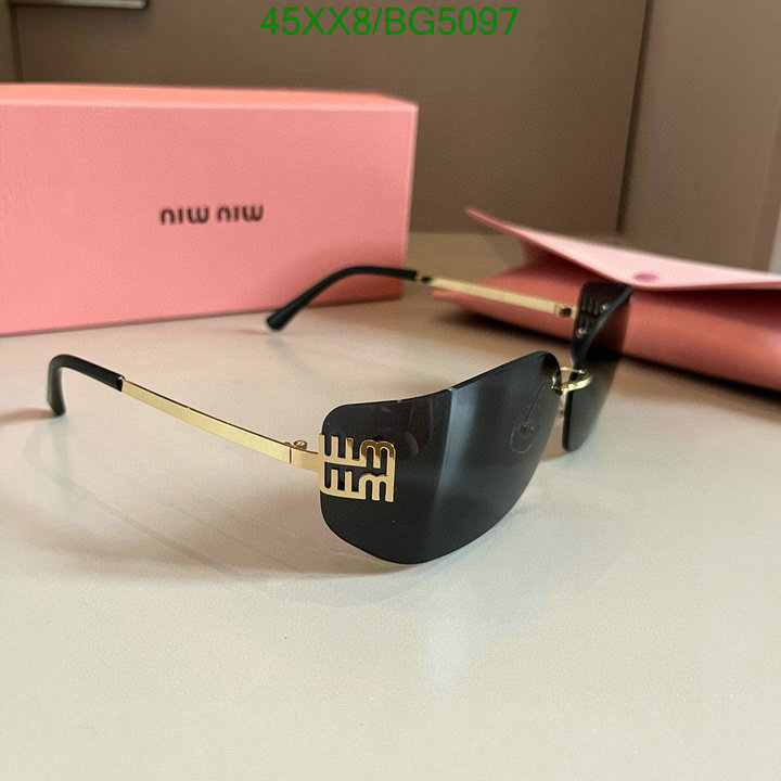 Glasses-MiuMiu Code: BG5097 $: 45USD