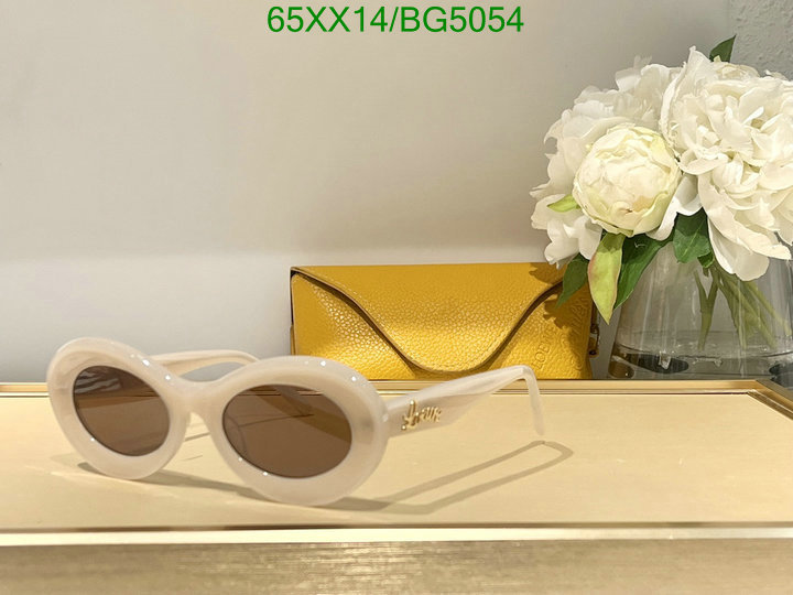 Glasses-Loewe Code: BG5054 $: 65USD