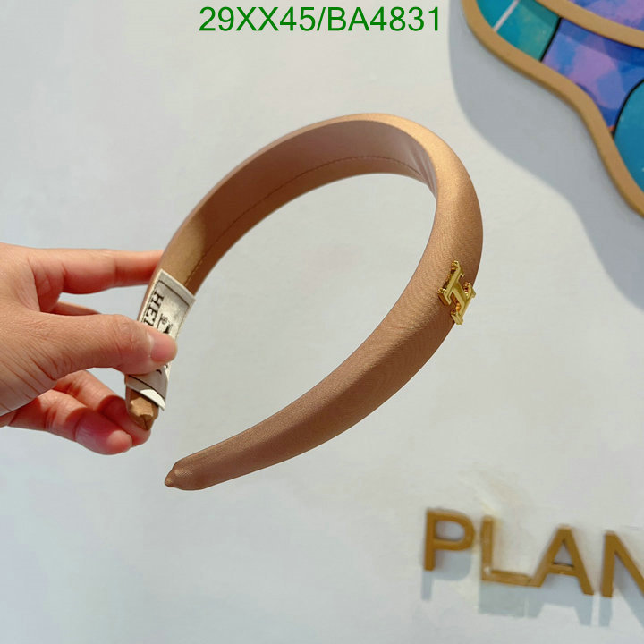 Headband-Hermes Code: BA4831 $: 29USD