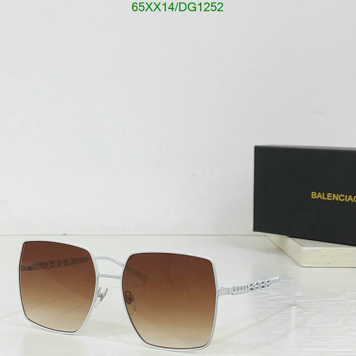 Glasses-Balenciaga Code: DG1252 $: 65USD