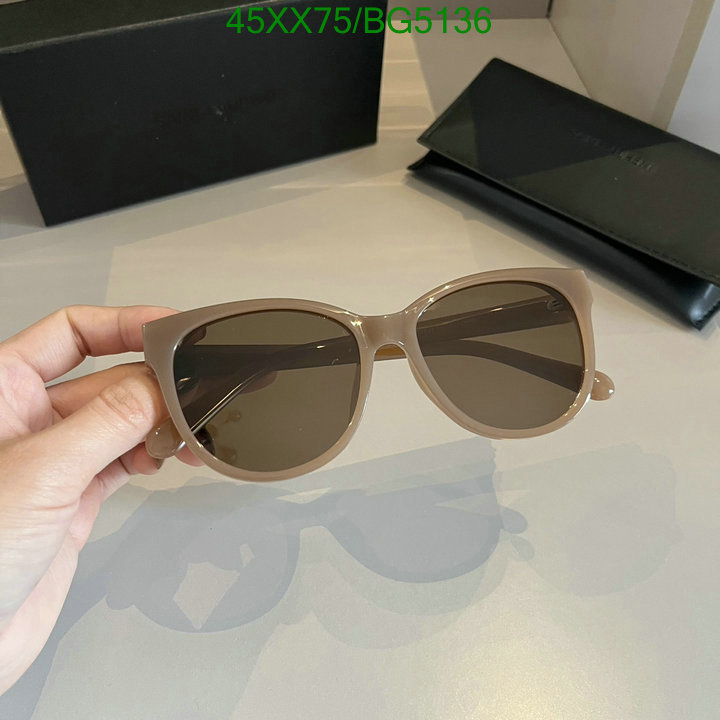 Glasses-YSL Code: BG5136 $: 45USD