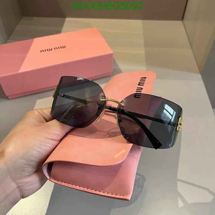 Glasses-MiuMiu Code: BG5097 $: 45USD