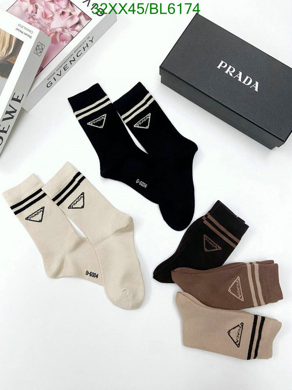 Sock-Prada Code: BL6174 $: 32USD