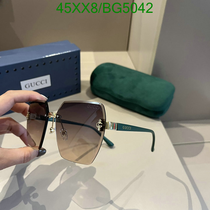 Glasses-Gucci Code: BG5042 $: 45USD