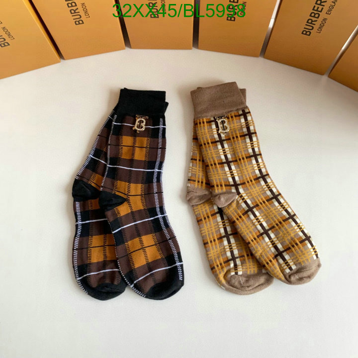 Sock-Burberry Code: BL5998 $: 32USD