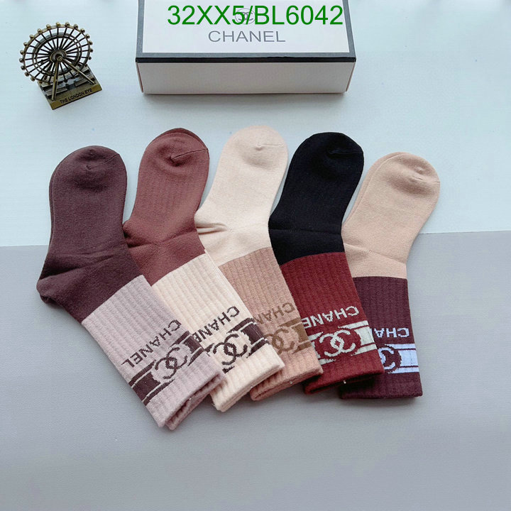Sock-Chanel Code: BL6042 $: 32USD