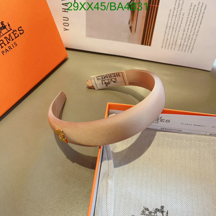 Headband-Hermes Code: BA4831 $: 29USD