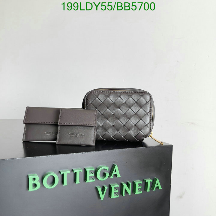 BV Bag-(Mirror)-Clutch- Code: BB5700 $: 199USD