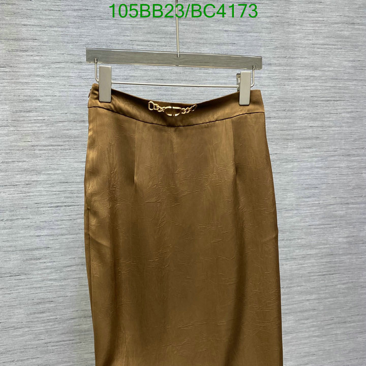 Clothing-Valentino Code: BC4173 $: 105USD