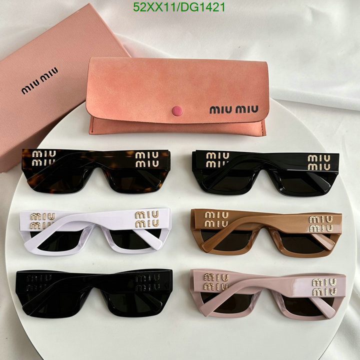 Glasses-MiuMiu Code: DG1421 $: 52USD