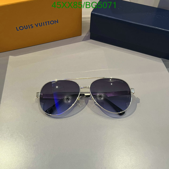 Glasses-LV Code: BG5071 $: 45USD