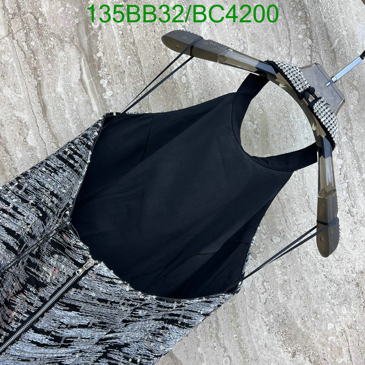 Clothing-MIUMIU Code: BC4200 $: 135USD