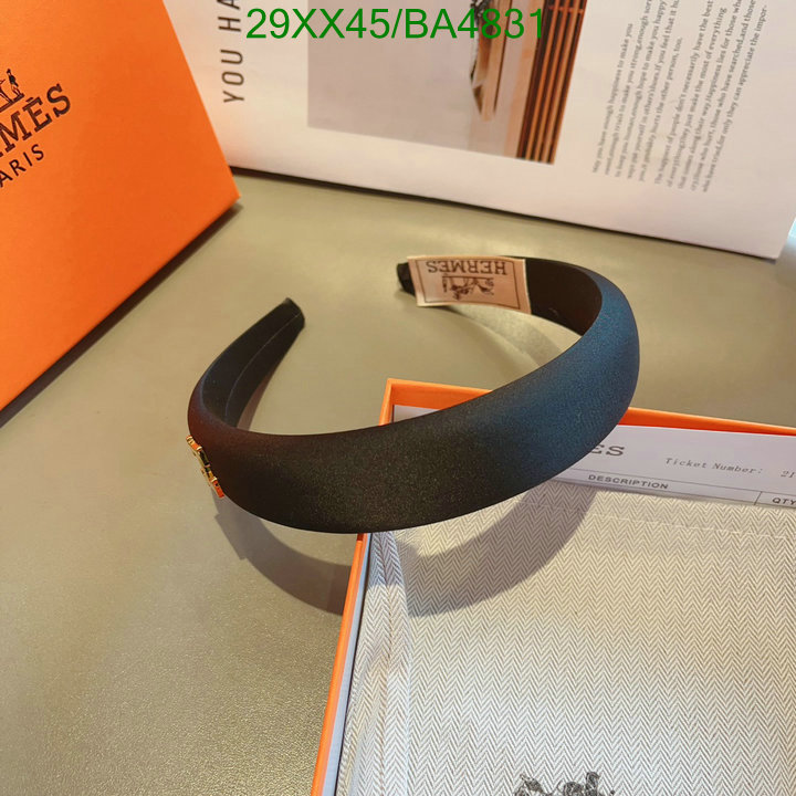 Headband-Hermes Code: BA4831 $: 29USD