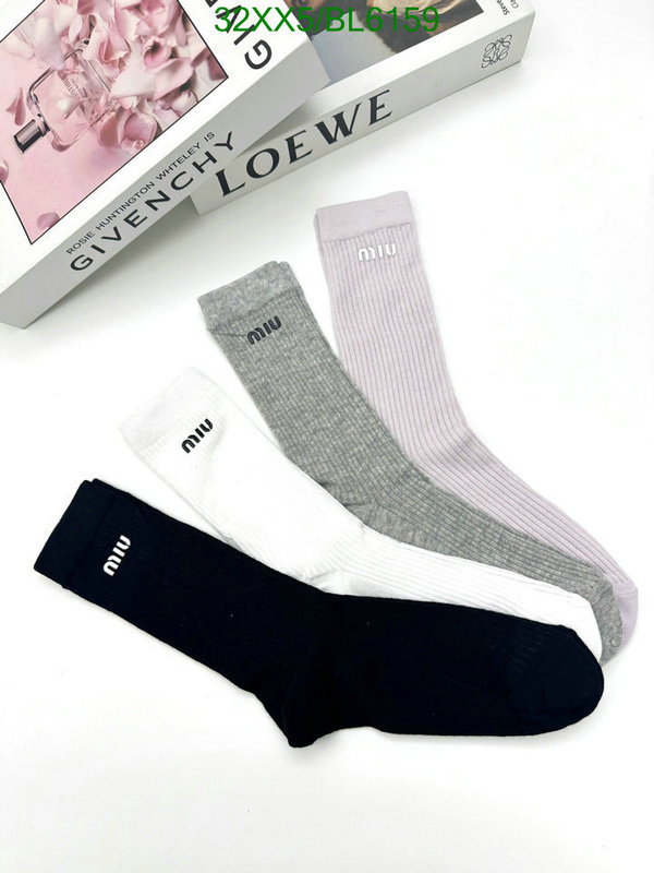 Sock-Miu Miu Code: BL6159 $: 32USD