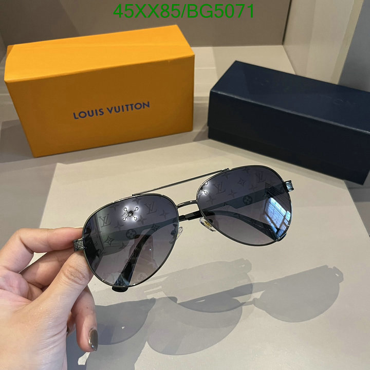 Glasses-LV Code: BG5071 $: 45USD