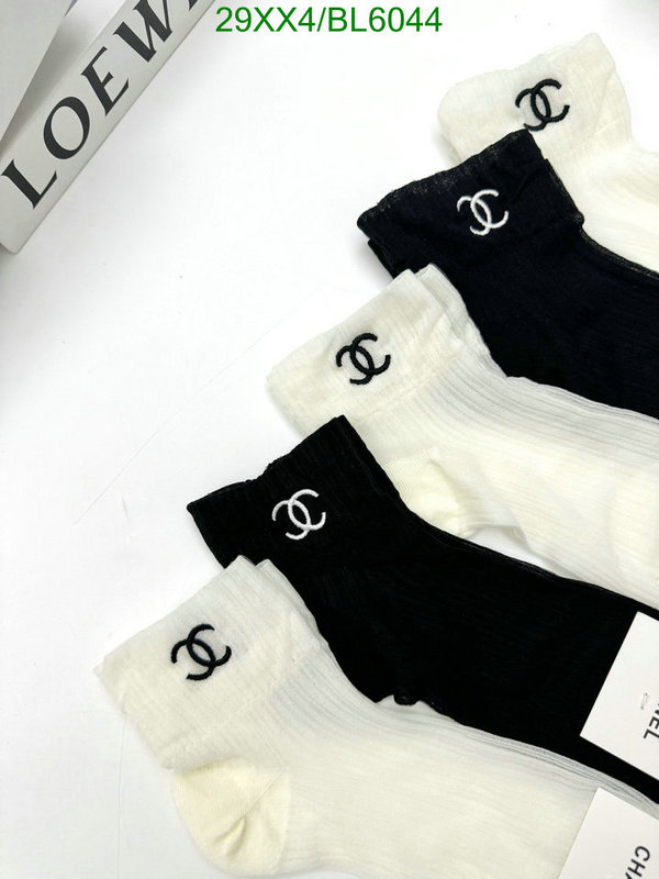 Sock-Chanel Code: BL6044 $: 29USD