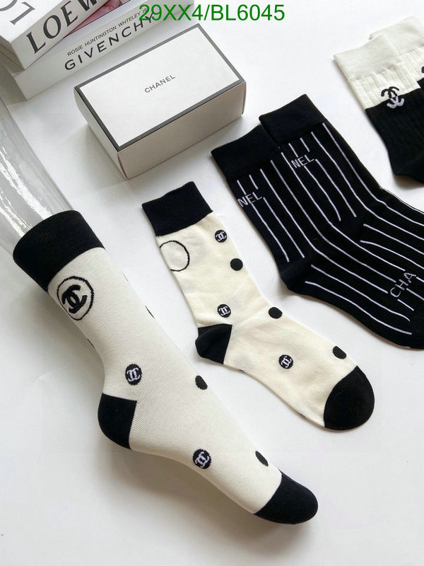 Sock-Chanel Code: BL6045 $: 29USD