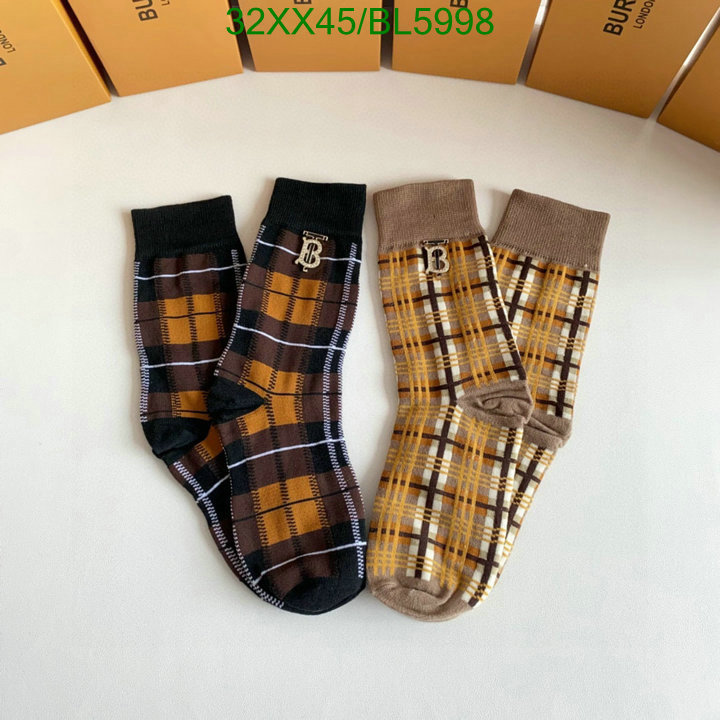 Sock-Burberry Code: BL5998 $: 32USD