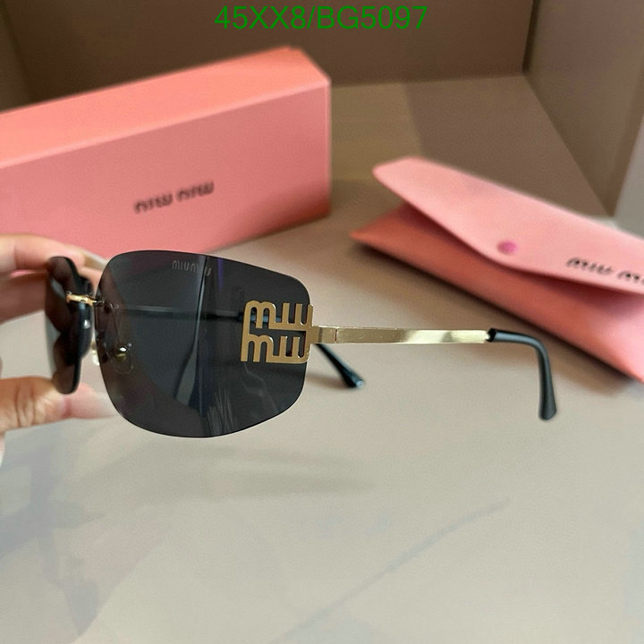 Glasses-MiuMiu Code: BG5097 $: 45USD