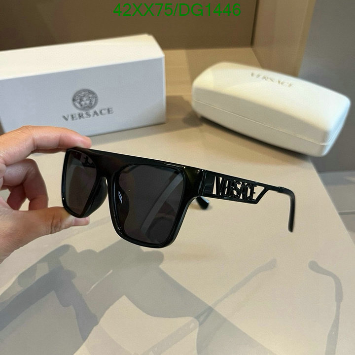 Glasses-Versace Code: DG1446 $: 42USD