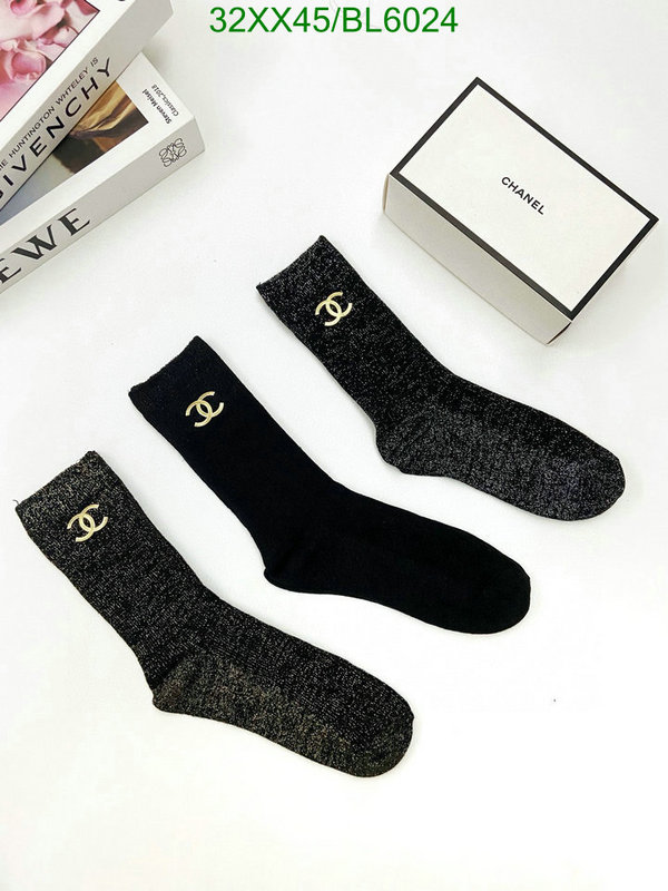 Sock-Chanel Code: BL6024 $: 32USD
