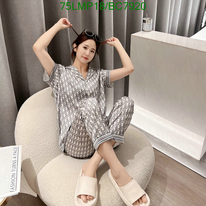 Pajamas-yoga-workout clothes-bathrobes-leggings Code: BC7920