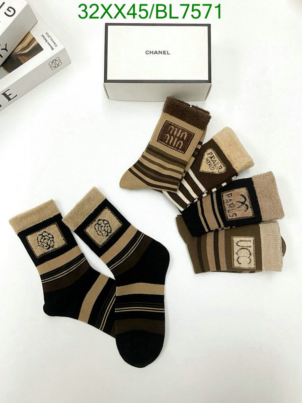 Sock-Chanel Code: BL7571 $: 32USD