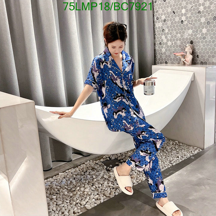 Pajamas-yoga-workout clothes-bathrobes-leggings Code: BC7921