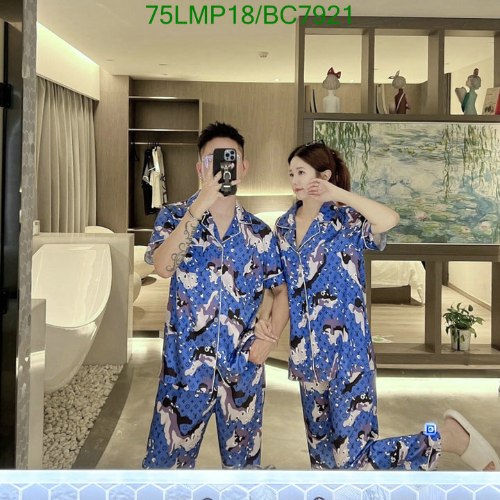 Pajamas-yoga-workout clothes-bathrobes-leggings Code: BC7921