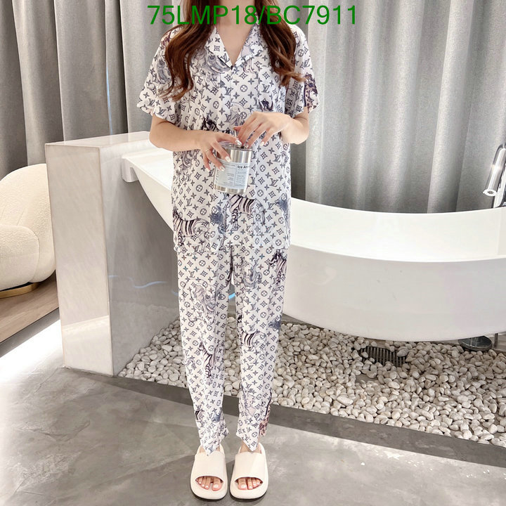 Pajamas-yoga-workout clothes-bathrobes-leggings Code: BC7911