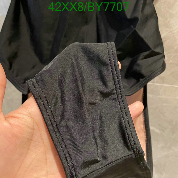 Swimsuit-Alexander Wang Code: BY7707 $: 42USD