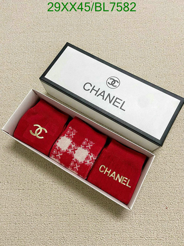 Sock-Chanel Code: BL7582 $: 29USD