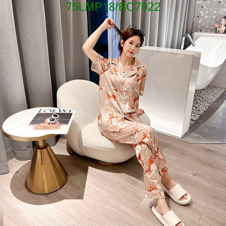 Pajamas-yoga-workout clothes-bathrobes-leggings Code: BC7922