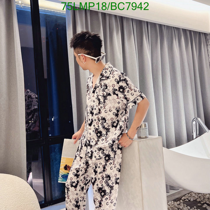 Pajamas-yoga-workout clothes-bathrobes-leggings Code: BC7942