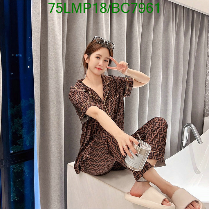 Pajamas-yoga-workout clothes-bathrobes-leggings Code: BC7961