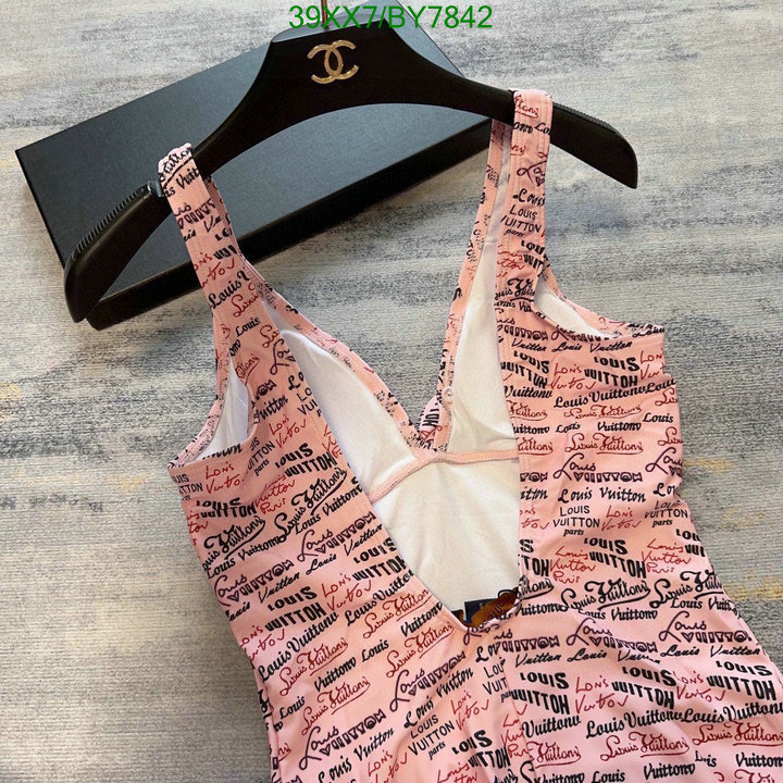 Swimsuit-LV Code: BY7842 $: 39USD