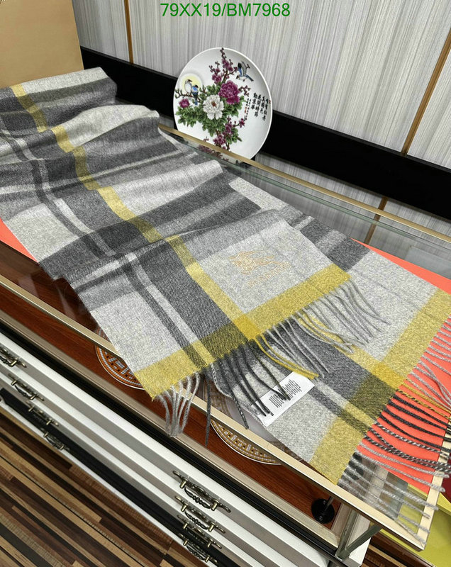 Scarf-Burberry Code: BM7968 $: 79USD