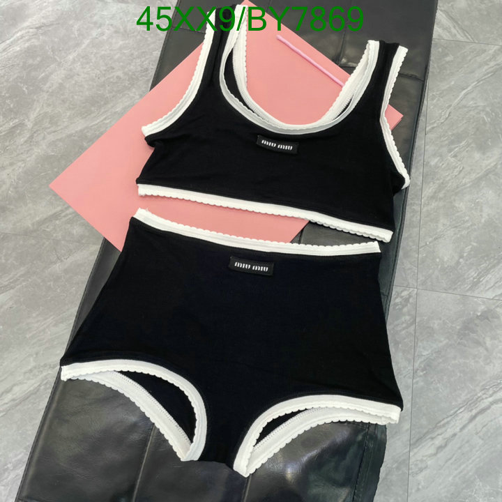 Swimsuit-MIUMIU Code: BY7869 $: 45USD