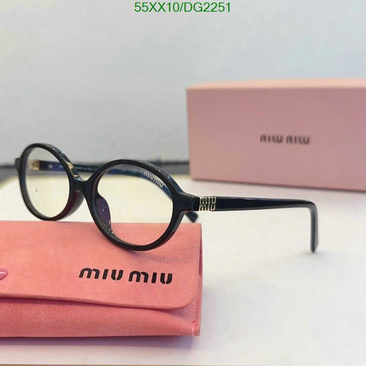 Glasses-MiuMiu Code: DG2251 $: 55USD