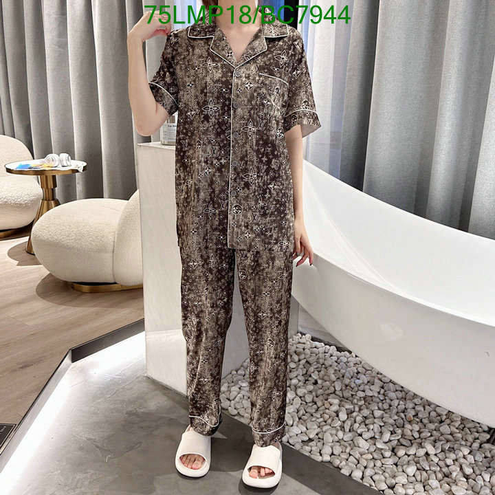 Pajamas-yoga-workout clothes-bathrobes-leggings Code: BC7944