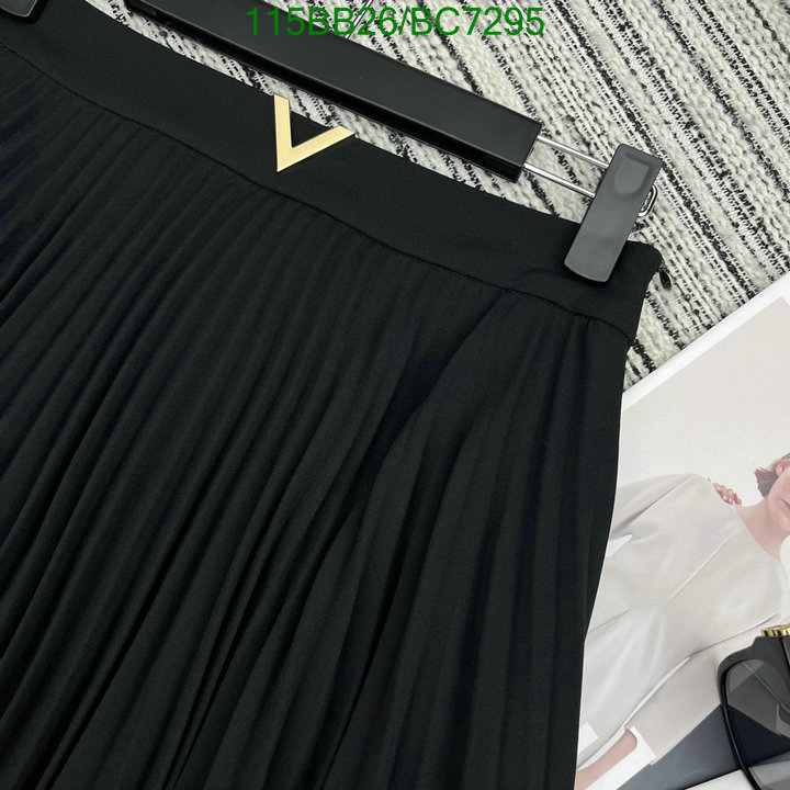 Clothing-Valentino Code: BC7295 $: 115USD