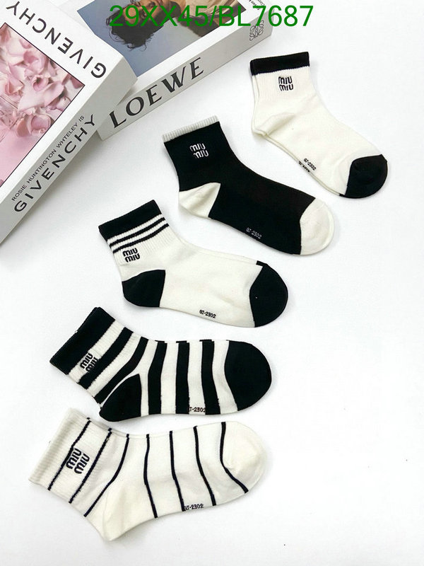 Sock-Miu Miu Code: BL7687 $: 29USD